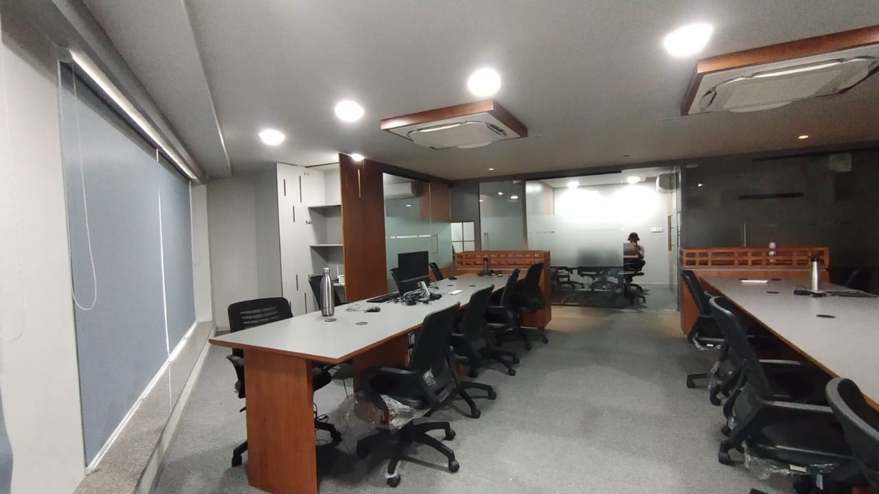 Office Space For Rent in Shilp Zaveri 