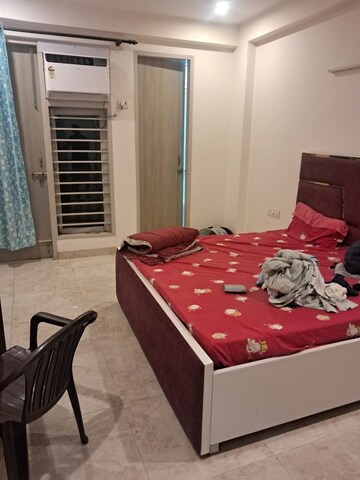 Bedroom in 5 BHK Independent House at Sector 40 – for Sale