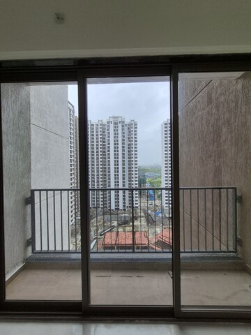 Room in 1.5 BHK Apartment at Runwal My City Phase II Cluster 05, Dombivli East – for Rent