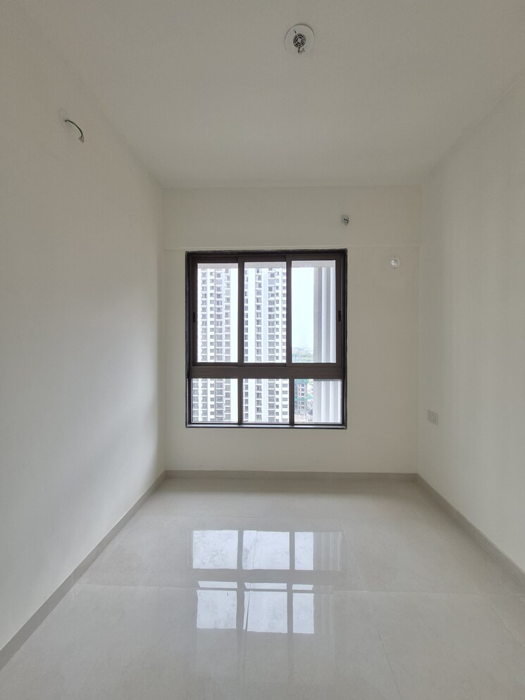 Room, runwal-my-city-phase-ii-cluster-05 1.5 Bedroom 530 Sq.Ft. Apartment In Dombivli East Thane 8861489