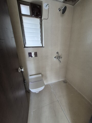 Bathroom in 1.5 BHK Apartment at Runwal My City Phase II Cluster 05, Dombivli East – for Rent