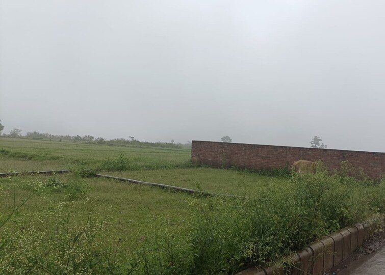 Cover Image, dehradun cantt  100 Sq.Yd. Plot In Dehradun Cantt Dehradun 8861504