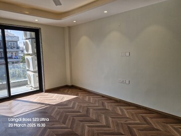 4 BHK Builder Floor For Rent in Sector 57