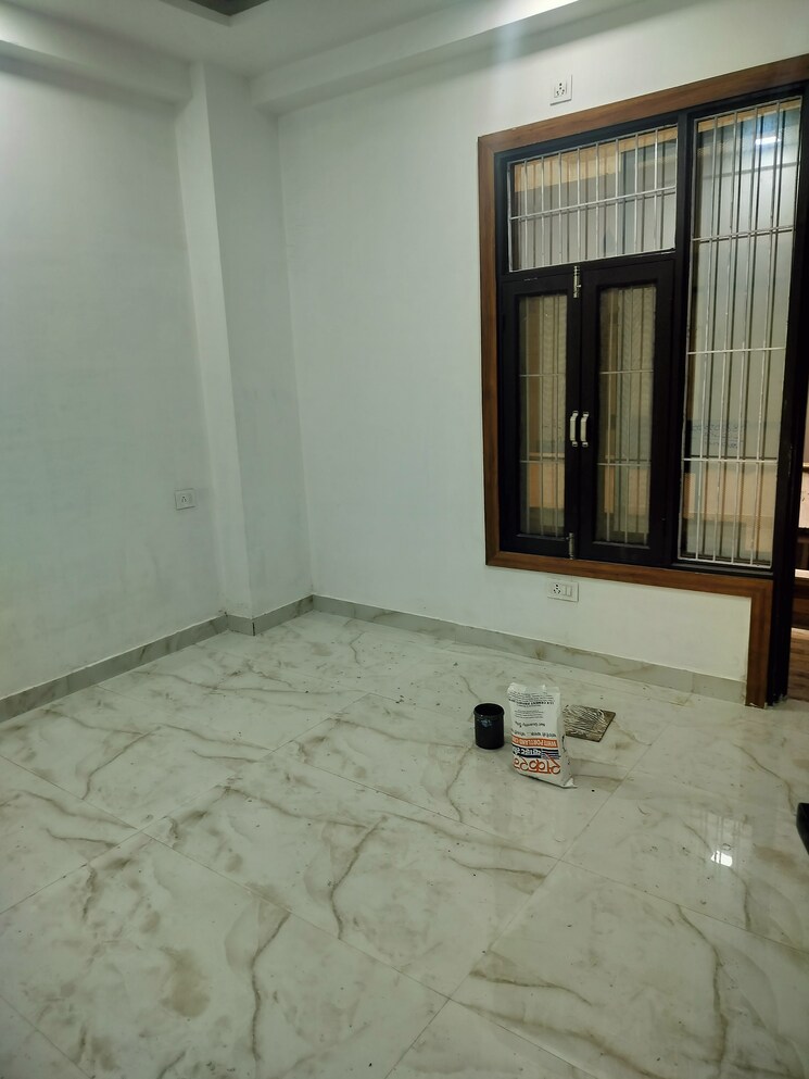 Room, lucky-the-palm-valley 3 Bedroom 1480 Sq.Ft. Builder Floor In Sector 1 Greater Noida Greater Noida 8861626