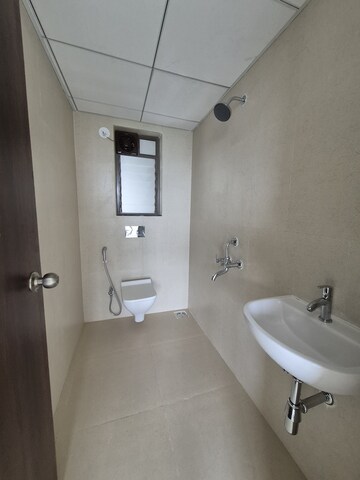 Bathroom in 1 BHK Apartment at Runwal My City Phase II Cluster 05, Dombivli East – for Rent