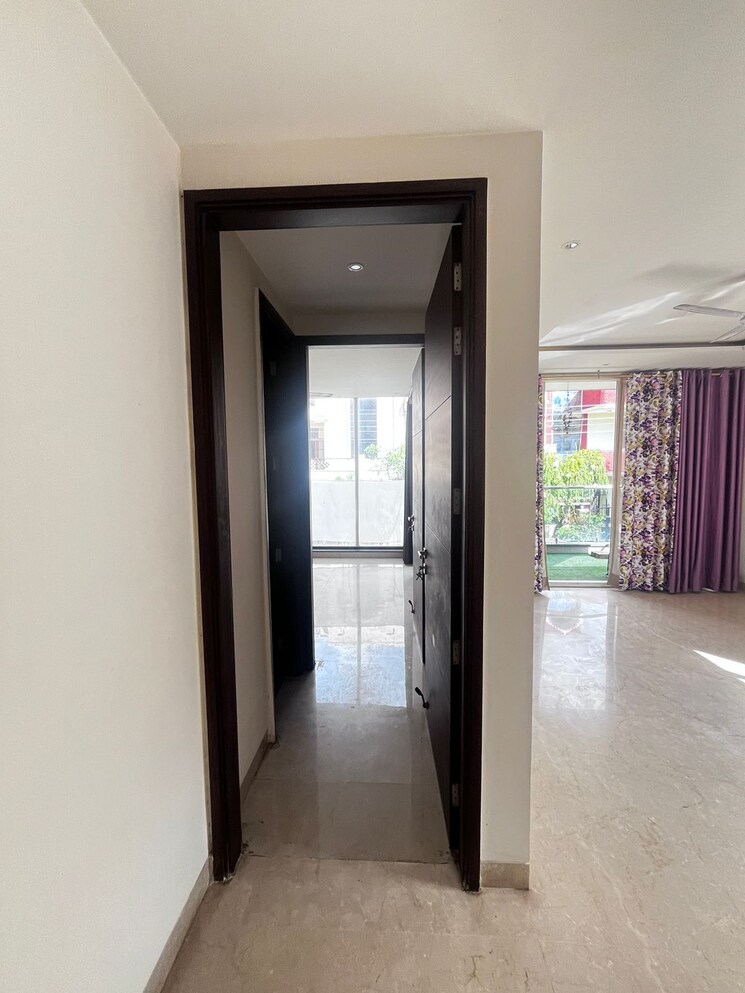 undefined, sector 31 3 Bedroom 342 Sq.Yd. Builder Floor In Sector 31 Gurgaon 8861514