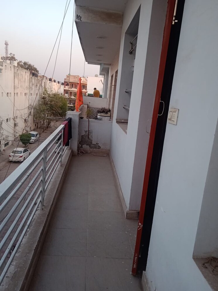 Balcony, guru-nanak-enclave 2 Bedroom 900 Sq.Ft. Builder Floor In Dhakoli Zirakpur 8861624