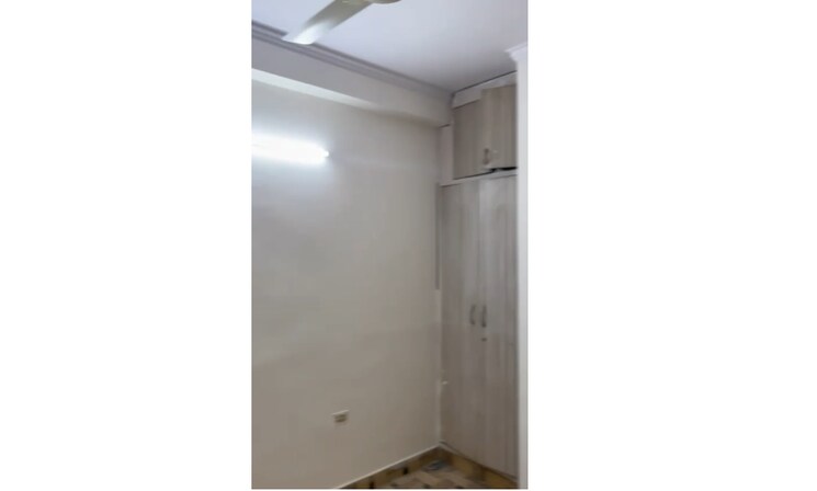 Room, jawahar park 2 Bedroom 65 Sq.Yd. Builder Floor In Jawahar Park Delhi 8861603