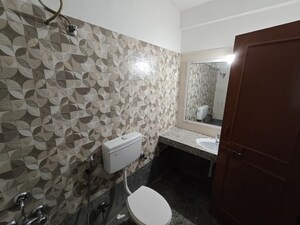 Attached Bathroom in 3 BHK Apartment at ARV Regalia, Nibm Annexe – for Rent