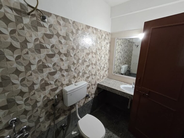 Attached Bathroom, arv-regalia 3 Bedroom 993 Sq.Ft. Apartment In Nibm Annexe Pune 8861700