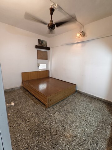 Bedroom in 2 BHK Apartment at Bandra West – for Rent