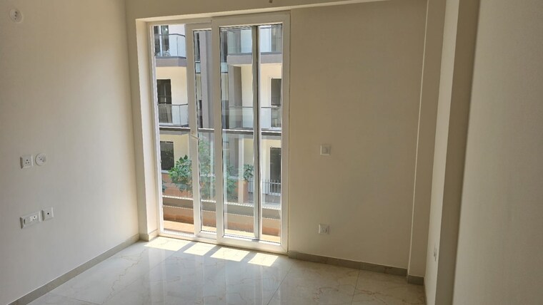 Room, smart-world-gems 3.5 Bedroom 1423 Sq.Ft. Apartment In Sector 89 Gurgaon 8861802