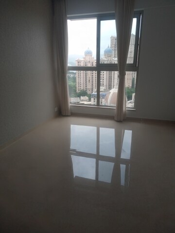 Room in 1 BHK Apartment at Hiranandani Highland, Powai – for Rent
