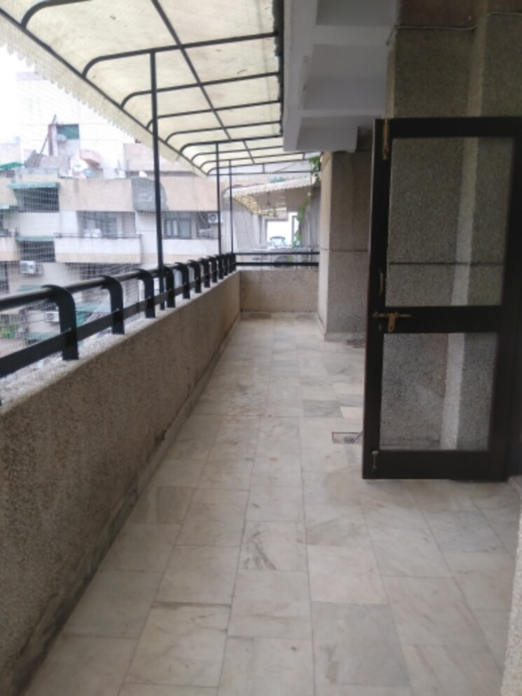 Balcony, sector 18 dwarka 2 Bedroom 1250 Sq.Ft. Apartment In Sector 18 Dwarka Delhi 8861890