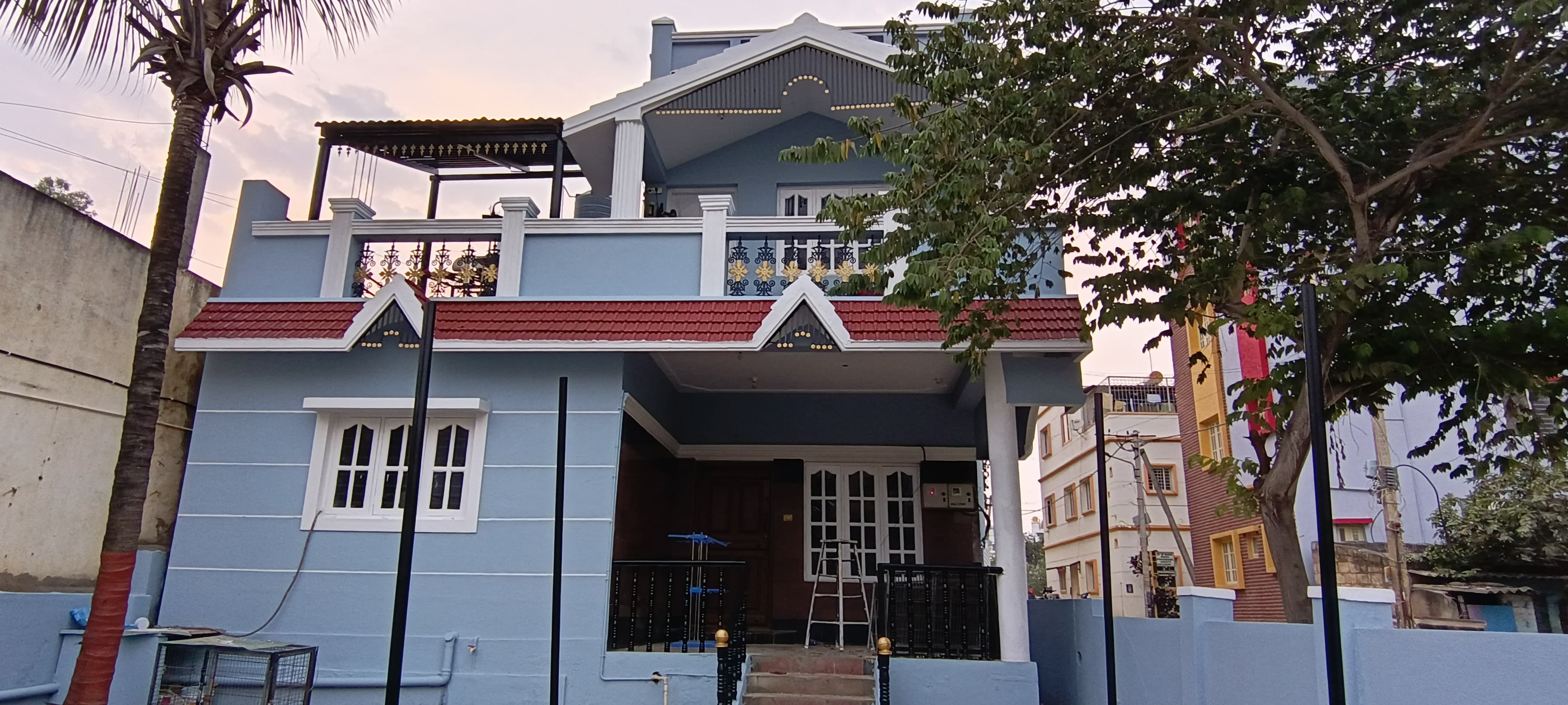 5 BHK Independent House For Sale in Independent House 2200sft