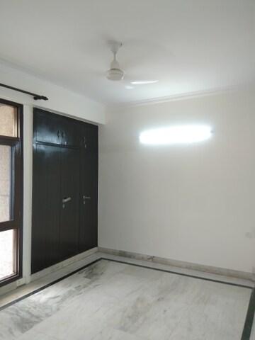 Room in 2 BHK Apartment at Sector 18 Dwarka – for Sale