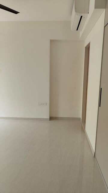 Room in 2 BHK Apartment at Lodha Bella Vita, Nibm Road – for Rent