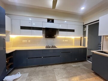 Kitchen in 4 BHK Builder Floor at Sector 57 – for Rent