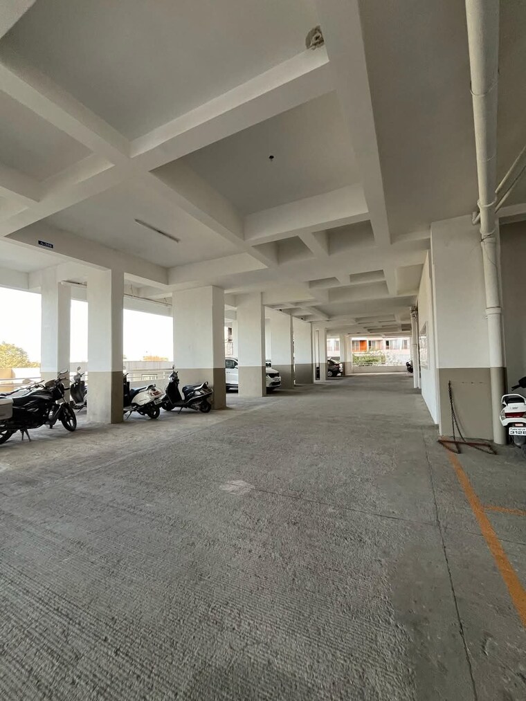 Parking, nyati-eternity-2-chs 1 Bedroom 700 Sq.Ft. Apartment In Undri Pune 8862003
