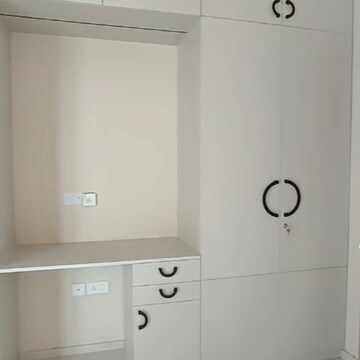 Furnished Amenities in 3 BHK Apartment at M3M Heights, Sector 65 – for Rent