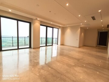 Room in 3 BHK Builder Floor at Chattarpur – for Rent