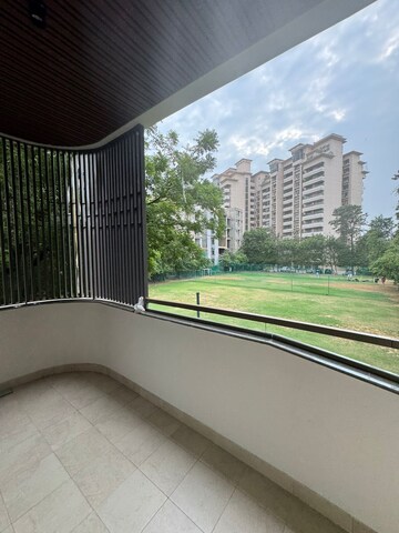 Balcony in 4 BHK Builder Floor at Sector 43 – for Rent