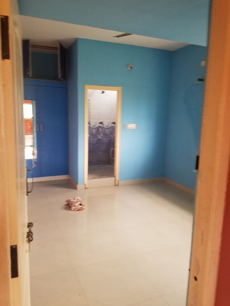 Room, kothanur 6+ Bedroom 1400 Sq.Ft. Independent House In Kothanur Bangalore 8861934