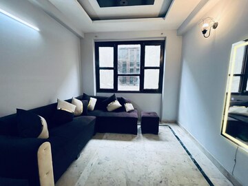 Bedroom in 2 BHK Builder Floor at Saket – for Rent