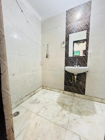 Bathroom in 2 BHK Builder Floor at Saket – for Rent