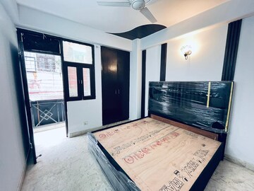 Bedroom in 2 BHK Builder Floor at Saket – for Rent