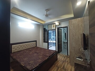 Bedroom in 1 BHK Builder Floor at Sushant Lok I – for Rent