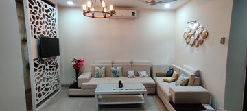 Furnished Amenities in 3 BHK Apartment at Mahagun Moderne, Sector 78 – for Rent