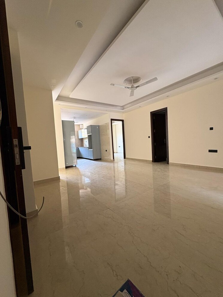 undefined, sector 57 3 Bedroom 180 Sq.Yd. Builder Floor In Sector 57 Gurgaon 8862165