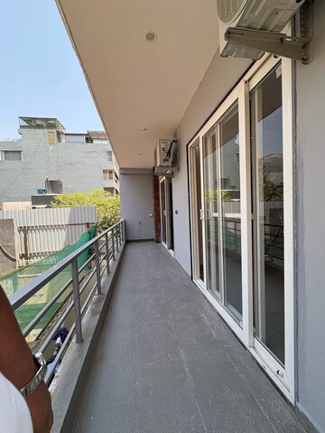 Balcony in 3 BHK Builder Floor at Sector 57 – for Rent