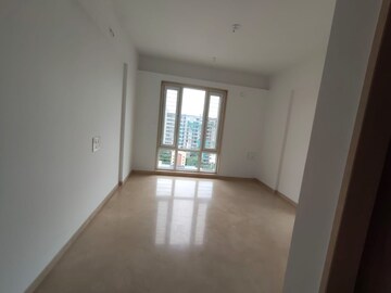 Room in 4 BHK Apartment at Ahura The Latitude, Nibm – for Sale