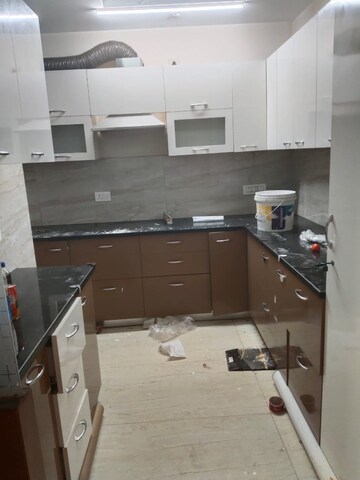 Team Area in 3 BHK Builder Floor at Sector 57 – for Rent