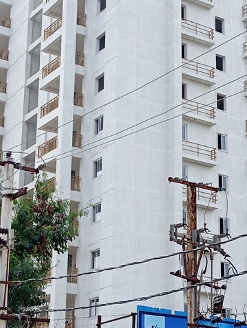 2 BHK Apartment For Sale in Haneesh Shritha Ortus, Kukatpally