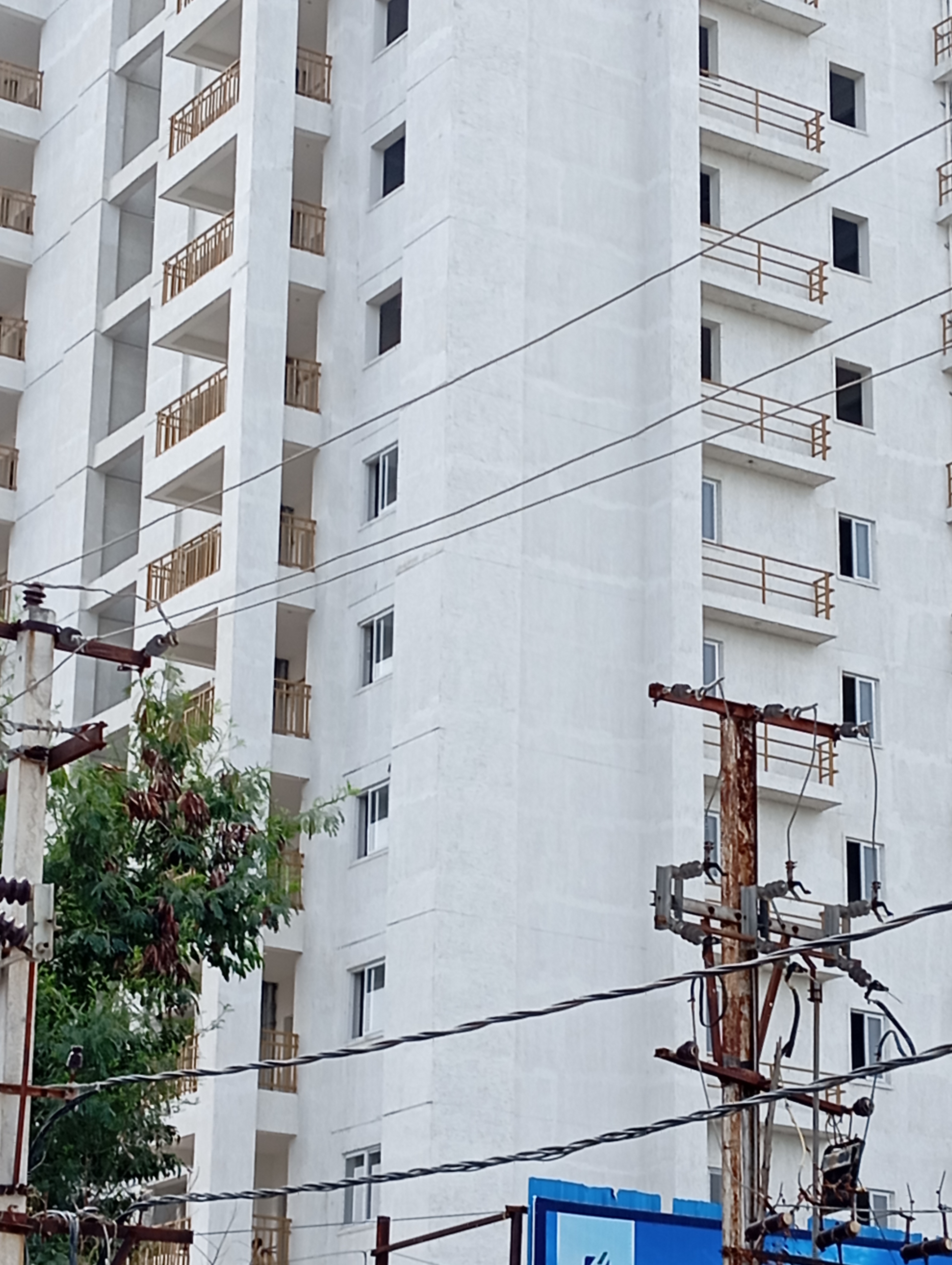 2 BHK + Extra Room Apartment For Sale in Haneesh Shritha Ortus