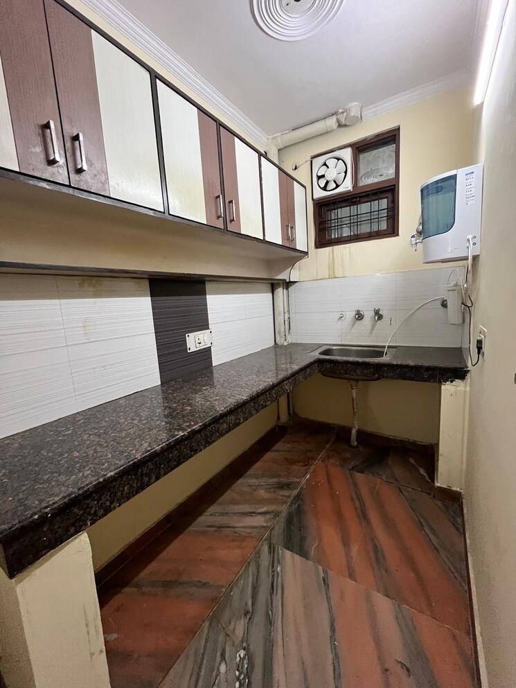 Kitchen, sushant lok i 1 Bedroom 500 Sq.Ft. Builder Floor In Sushant Lok I Gurgaon 8862585