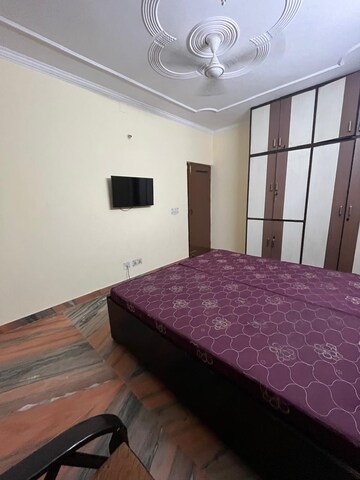 Bedroom in 1 BHK Builder Floor at Sushant Lok I – for Rent
