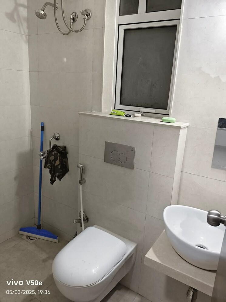 Bathroom, aastha-heights 2 Bedroom 698 Sq.Ft. Apartment In Goregaon West Mumbai 8862753