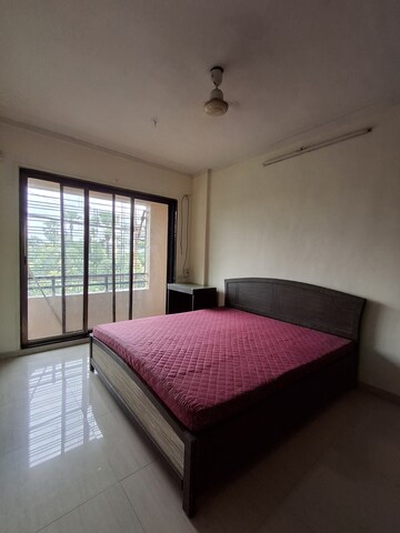 Furnished Amenities in 1 BHK Apartment at Mukta Mahek, Kandivali East – for Rent