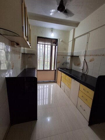 1 BHK Apartment For Rent in Mukta Mahek, Kandivali East