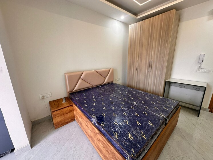 Bedroom, sector 57 2 Bedroom 170 Sq.Yd. Builder Floor In Sector 57 Gurgaon 8862710