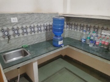 Bedroom in 2 BHK Independent House at Kabir Chaura – for Rent