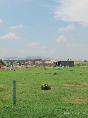  Plot For Sale in Yamuna Expressway