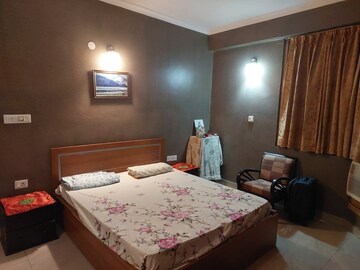 Bedroom in 5 BHK Apartment at Sector 18 Dwarka – for Rent