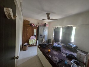 Kitchen in 2.5 BHK Apartment at Oberoi Realty Woods, Goregaon East – for Sale