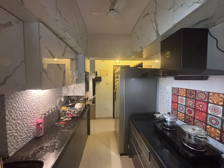 Kitchen, oberoi-realty-woods 2.5 Bedroom 900 Sq.Ft. Apartment In Goregaon East Mumbai 8863172