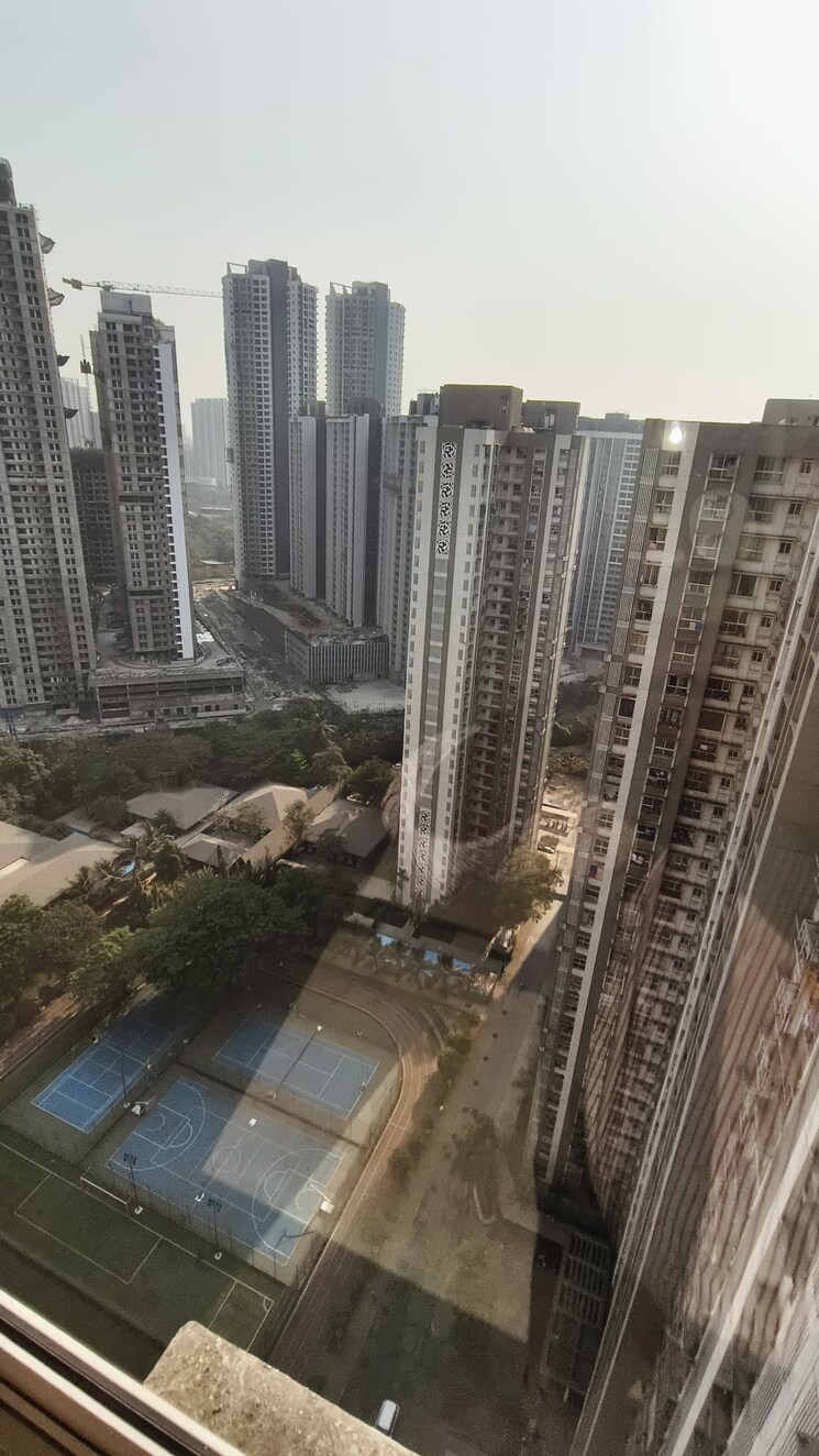 Exterior View, lodha-amara 2 Bedroom 685 Sq.Ft. Apartment In Kolshet Road Thane 8863154